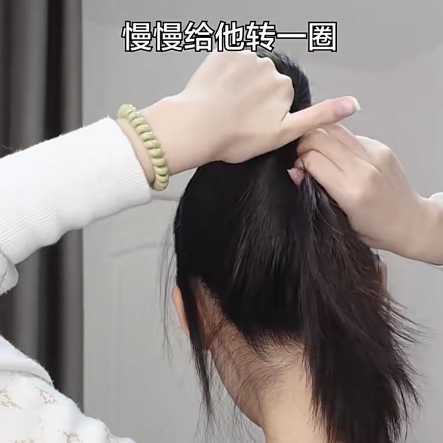如何用筷子盘头发短发女生图片(短发女生筷子盘头发技巧)